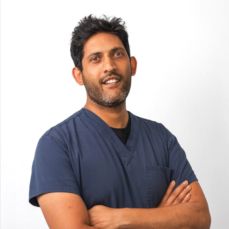 Dr Anil Ratnam